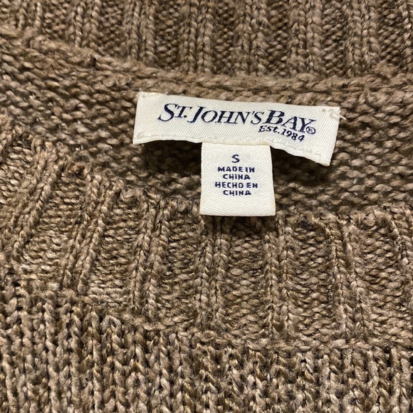 Brown sweater - Picture 2 of 2